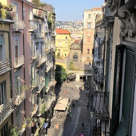 Medusa Chiaia 164 Nocleg ze śniadaniem 4*