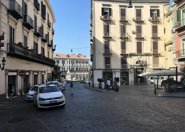 Medusa Chiaia 164 4*